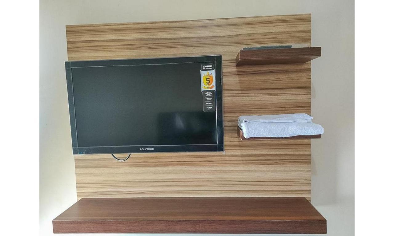 Hotel Reddoorz Near Bns Batu Tlekung Esterno foto